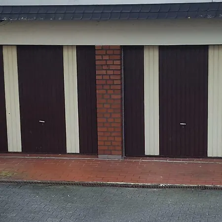 Monteur Valeria 하겐